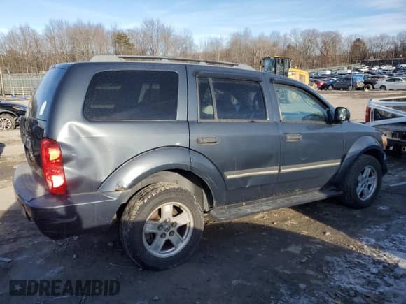 2008 Dodge Durango z VIN 1D8HD48K68F114597, wystawiony jako Copart lot #42126365 z przebiegiem 229 391 mil mil oraz Szkoda całkowita • Salvage title. Historia ofert i sprzedaży dostępna na DreamBid. Obrazek 3.