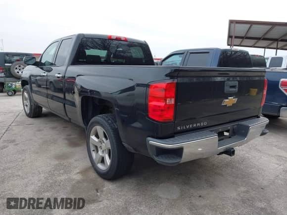 2015 Chevrolet Silverado 1500 LS with VIN 1GCRCPEH4FZ328290, listed as a IAAI auction lot 41584552 with 228,549 mi miles and . Bid and sale history available at DreamBid. Image 3.