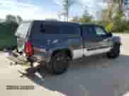 2005 Chevrolet Silverado 1500 Z71 z VIN 1GCEK19Z65Z107483, wystawiony jako Copart lot #83836615 z przebiegiem 258 910 mil mil oraz Nie do naprawy • Non repairable. Historia ofert i sprzedaży dostępna na DreamBid. Obrazek 3.