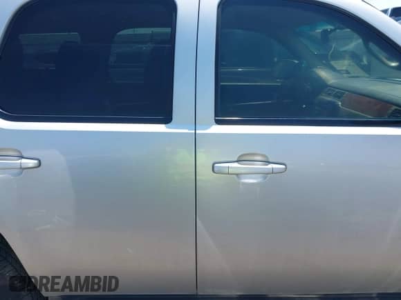 2011 Chevrolet Tahoe LS с VIN 1GNSCAE06BR103590, выставлен на аукционе IAAI как лот 42678660 с пробегом 252 487 миль миль и . История ставок и продаж доступна на DreamBid. Изображение 13.