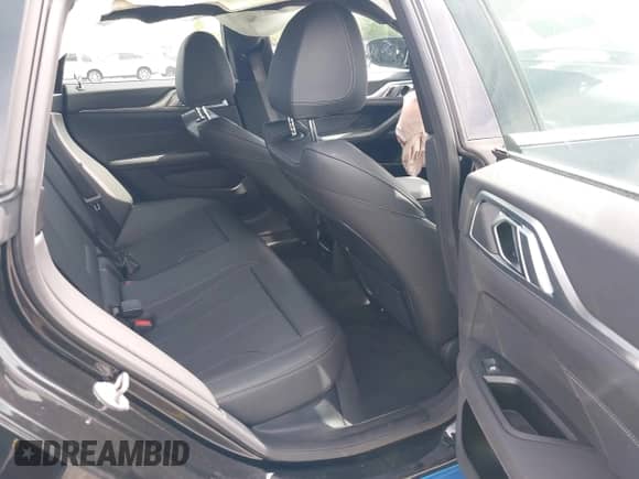 2024 BMW i4 eDrive40 with VIN WBY73AW01RFT39197, listed as a IAAI auction lot 42690098 with 9,105 mi miles and . Bid and sale history available at DreamBid. Image 8.