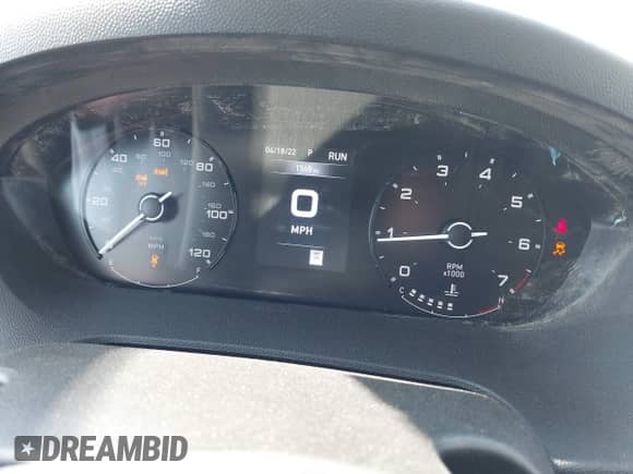 2025 Ram ProMaster Cargo Tradesman z VIN 3C6MRVHG6SE546311, wystawiony jako IAAI lot #42392193 z przebiegiem 1 568 mil mil oraz . Historia ofert i sprzedaży dostępna na DreamBid. Obrazek 7.