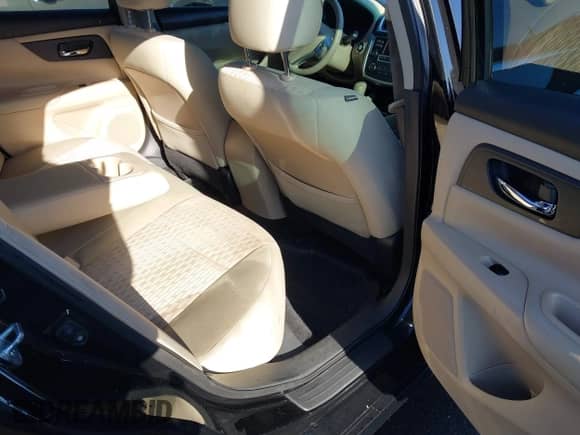 2016 Nissan Altima S with VIN 1N4AL3AP0GN363376, listed as a IAAI auction lot 43444766 with 181,743 mi miles and . Bid and sale history available at DreamBid. Image 8.