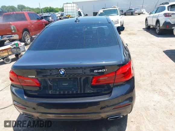 2017 BMW 5 Series 540i с VIN WBAJE5C33HG916941, выставлен на аукционе IAAI как лот 42504534 с пробегом 115 127 миль миль и . История ставок и продаж доступна на DreamBid. Изображение 16.
