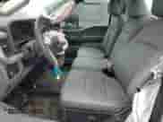 2023 Ford F-250 XL z VIN 1FTBF2BAXPED45123, wystawiony jako Copart lot #62426605 z przebiegiem Nie podano mil oraz Szkoda całkowita • Salvage title. Historia ofert i sprzedaży dostępna na DreamBid. Obrazek 7.