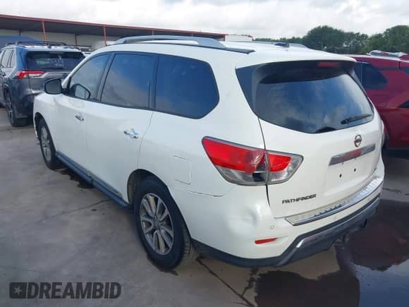 2015 Nissan Pathfinder SV с VIN 5N1AR2MN9FC686750, выставлен на аукционе IAAI как лот 42661347 с пробегом 153 937 миль миль и . История ставок и продаж доступна на DreamBid. Изображение 3.