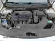 2015 Hyundai Sonata SE с VIN 5NPE24AF2FH229883, выставлен на аукционе Copart как лот 85949755 с пробегом 106 252 миль миль и Чистый • Clean title. История ставок и продаж доступна на DreamBid. Изображение 11.