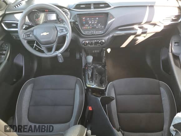 2022 Chevrolet TrailBlazer LT with VIN KL79MPS24NB118970, listed as a Copart auction lot 68992975 with 67,547 mi miles and Non repairable. Bid and sale history available at DreamBid. Image 8.