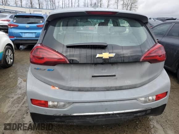 2020 Chevrolet Bolt EV LT z VIN 1G1FY6S07L4112268, wystawiony jako Copart lot #40060623 z przebiegiem 34 578 mil mil oraz . Historia ofert i sprzedaży dostępna na DreamBid. Obrazek 6.