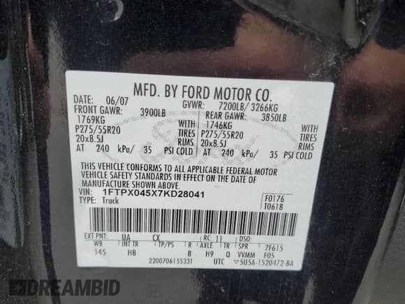 2007 Ford F-150 XLT with VIN 1FTPX045X7KD28041, listed as a Copart auction lot 57684585 with 139,592 mi miles and Salvage title. Bid and sale history available at DreamBid. Image 12.