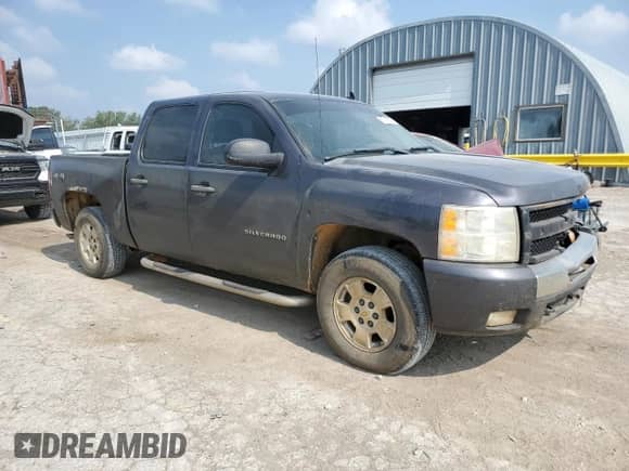 2011 Chevrolet Silverado 1500 LT с VIN 3GCPKSE32BG107783, выставлен на аукционе Copart как лот 67311555 с пробегом 192 347 миль миль и Списание • Salvage title. История ставок и продаж доступна на DreamBid. Изображение 4.