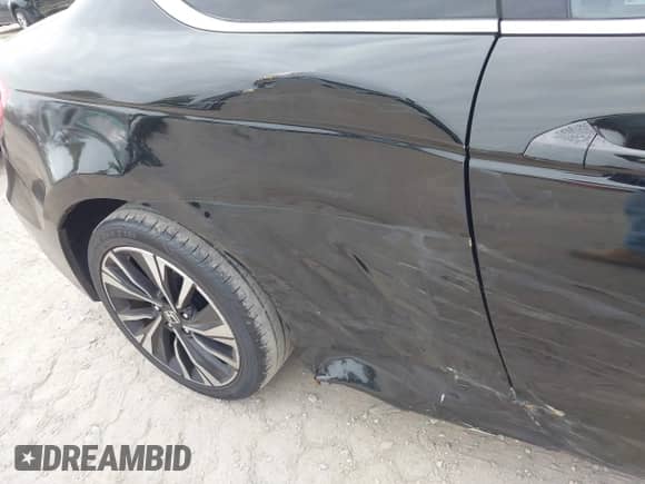 2008 Honda Accord LX-S with VIN 1HGCS12338A010341, listed as a IAAI auction lot 43276761 with 185,027 mi miles and . Bid and sale history available at DreamBid. Image 12.