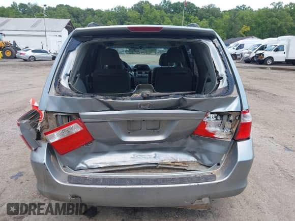 2006 Honda Odyssey EX z VIN 5FNRL38436B037450, wystawiony jako IAAI lot #42658960 z przebiegiem 228 553 mil mil oraz . Historia ofert i sprzedaży dostępna na DreamBid. Obrazek 6.