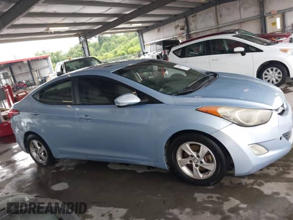 2013 Hyundai Elantra GLS с VIN KMHDH4AE4DU570783, выставлен на аукционе IAAI как лот 42558884 с пробегом 214 120 миль миль и . История ставок и продаж доступна на DreamBid. Изображение 13.