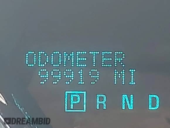 2016 Chevrolet Traverse LT z VIN 1GNKRGKD6GJ331569, wystawiony jako IAAI lot #43140690 z przebiegiem 99 919 mil mil oraz . Historia ofert i sprzedaży dostępna na DreamBid. Obrazek 15.