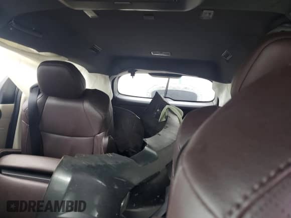 2023 Toyota Sienna Platinum с VIN 5TDESKFC4PS079869, выставлен на аукционе Copart как лот 69008395 с пробегом Не указан миль и Списание • Salvage title. История ставок и продаж доступна на DreamBid. Изображение 10.