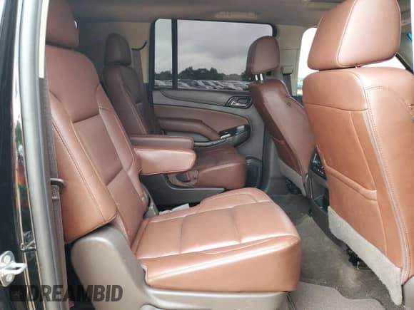 2018 Chevrolet Suburban Premier с VIN 1GNSKJKC1JR354453, выставлен на аукционе Copart как лот 63085995 с пробегом 133 601 миль миль и Списание • Salvage title. История ставок и продаж доступна на DreamBid. Изображение 11.