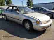 1997 Honda Accord LX with VIN 1HGCD5635VA188629, listed as a Copart auction lot 72042185 with 192,080 mi miles and Salvage title. Bid and sale history available at DreamBid. Image 4.