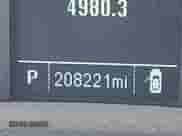 2018 GMC Sierra 1500 with VIN 1GTV2LEH6JZ219459, listed as a IAAI auction lot 43406112 with 208,221 mi miles and . Bid and sale history available at DreamBid. Image 15.