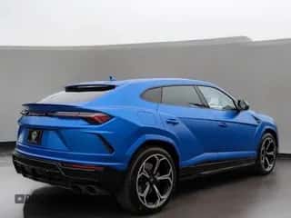 2021 Lamborghini Urus with VIN ZPBUA1ZL2MLA130XX, listed as a Copart auction lot 49532735 with 20,177 mi miles and Clean title. Bid and sale history available at DreamBid. Image 4.