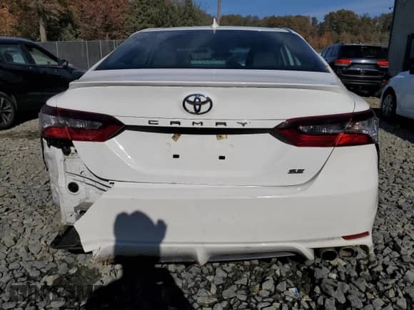 2022 Toyota Camry SE with VIN 4T1G11AK8NU666939, listed as a Copart auction lot 78031714 with 58,540 mi miles and Clean title. Bid and sale history available at DreamBid. Image 6.