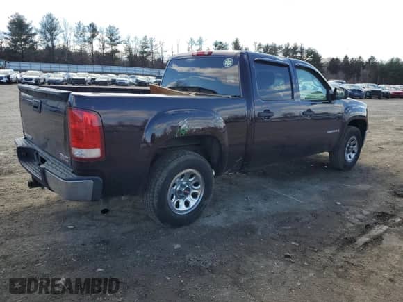 2008 GMC Sierra 1500 SL with VIN 2GTEK13C181332766, listed as a Copart auction lot 47301565 with 191,821 mi miles and Salvage title. Bid and sale history available at DreamBid. Image 3.