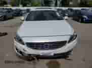 2014 Volvo S60 T5 с VIN YV1612FS6E1295211, выставлен на аукционе Copart как лот 68527425 с пробегом Не указан миль и Списание • Salvage title. История ставок и продаж доступна на DreamBid. Изображение 5.