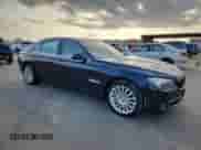 2012 BMW 7 Series 750Li xDrive с VIN WBAKC8C53CC435844, выставлен на аукционе Copart как лот 82722855 с пробегом 103 206 миль миль и Чистый • Clean title. История ставок и продаж доступна на DreamBid. Изображение 4.