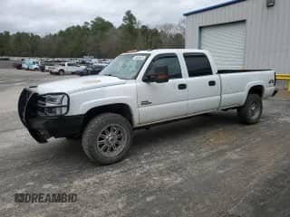 2006 Chevrolet Silverado 3500 SRW Wrk Trk с VIN 1GCHK33D66F254783, выставлен на аукционе Copart как лот 43820835 с пробегом 241 918 миль миль и Чистый • Clean title. История ставок и продаж доступна на DreamBid. Изображение 1.