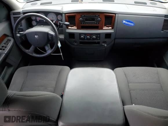 2006 Dodge 1500 ST z VIN 1D7HA18N76J106590, wystawiony jako Copart lot #82341044 z przebiegiem Nie podano mil oraz Szkoda całkowita • Salvage title. Historia ofert i sprzedaży dostępna na DreamBid. Obrazek 8.