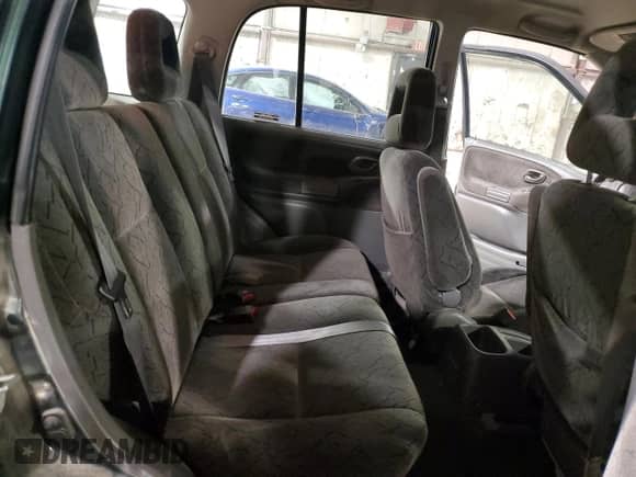 2002 Chevrolet Tracker LT с VIN 2CNBJ634126949974, выставлен на аукционе Copart как лот 54819695 с пробегом 200 895 миль миль и Списание • Salvage title. История ставок и продаж доступна на DreamBid. Изображение 11.