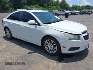 2014 Chevrolet Cruze ECO z VIN 1G1PH5SB1E7225845, wystawiony jako IAAI lot #42552679 z przebiegiem 148 156 mil mil oraz . Historia ofert i sprzedaży dostępna na DreamBid. Obrazek 1.