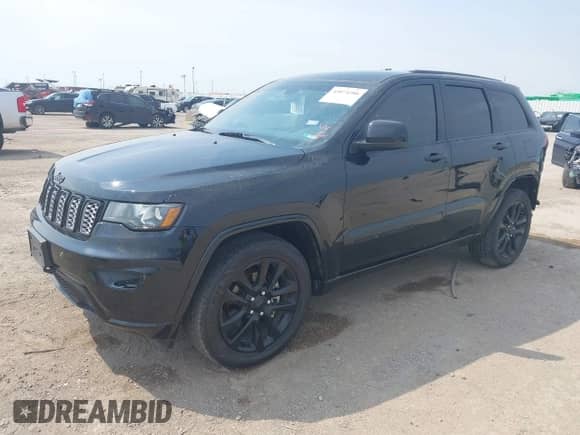 2020 Jeep Grand Cherokee Altitude with VIN 1C4RJEAG8LC392967, listed as a IAAI auction lot 43074386 with 92,487 mi miles and . Bid and sale history available at DreamBid. Image 2.