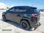 2022 Jeep Compass Altitude с VIN 3C4NJDBB8NT171503, выставлен на аукционе Copart как лот 85672265 с пробегом 45 240 миль миль и Списание • Salvage title. История ставок и продаж доступна на DreamBid. Изображение 2.