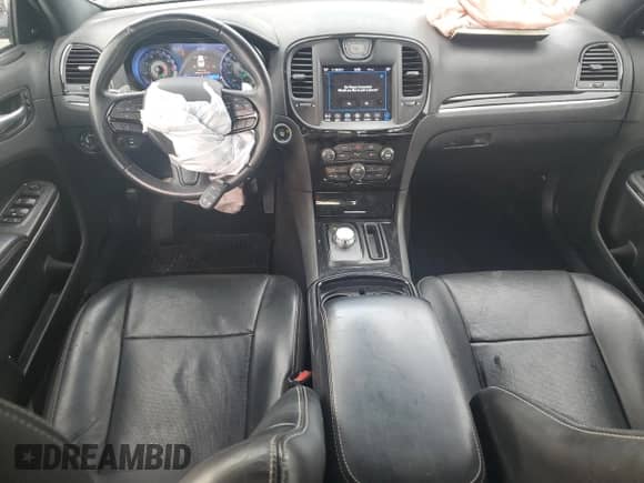 2019 Chrysler 300 S с VIN 2C3CCABG0KH548426, выставлен на аукционе Copart как лот 69551255 с пробегом 143 559 миль миль и Списание • Salvage title. История ставок и продаж доступна на DreamBid. Изображение 8.