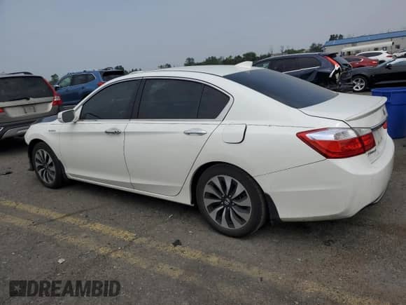2017 Honda Accord EX-L с VIN JHMCR6F56HC029228, выставлен на аукционе Copart как лот 67431395 с пробегом 105 323 миль миль и Списание • Salvage title. История ставок и продаж доступна на DreamBid. Изображение 2.