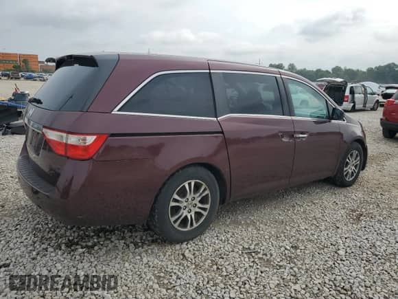 2013 Honda Odyssey EX z VIN 5FNRL5H49DB030169, wystawiony jako Copart lot #65291495 z przebiegiem 231 713 mil mil oraz Czysty tytuł • Clean title. Historia ofert i sprzedaży dostępna na DreamBid. Obrazek 3.