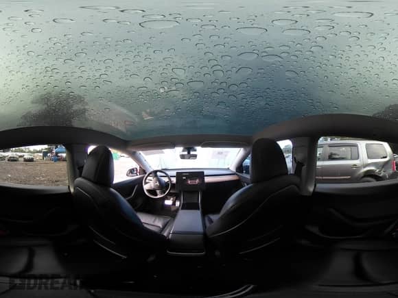 2020 Tesla Model Y Long Range с VIN 5YJYGDEE0LF012780, выставлен на аукционе IAAI как лот 43137505 с пробегом 89 027 миль миль и . История ставок и продаж доступна на DreamBid. Изображение 20.
