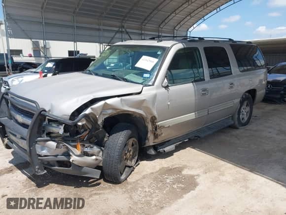 2005 Chevrolet Suburban LS с VIN 1GNEC16Z65R129041, выставлен на аукционе IAAI как лот 42362900 с пробегом 293 310 миль миль и . История ставок и продаж доступна на DreamBid. Изображение 2.