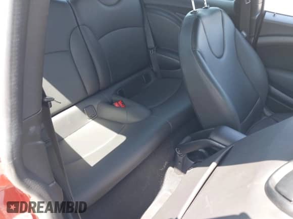 2013 MINI Hardtop with VIN WMWSU3C50DT682661, listed as a IAAI auction lot 42294482 with 114,066 mi miles and . Bid and sale history available at DreamBid. Image 8.