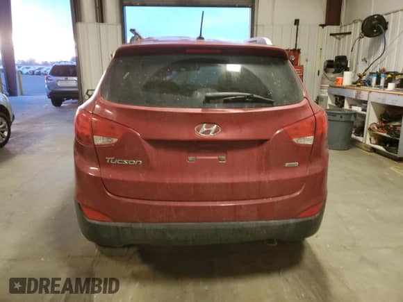 2014 Hyundai Tucson Walking Dead Edition z VIN KM8JUCAG0EU815736, wystawiony jako Copart lot #81373953 z przebiegiem Nie podano mil oraz Szkoda całkowita • Salvage title. Historia ofert i sprzedaży dostępna na DreamBid. Obrazek 6.