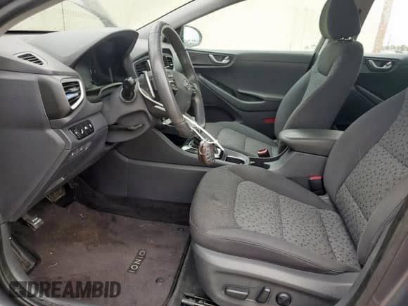 2019 Hyundai Ioniq SEL с VIN KMHC75LC5KU106740, выставлен на аукционе Copart как лот 82173245 с пробегом 141 297 миль миль и Чистый • Clean title. История ставок и продаж доступна на DreamBid. Изображение 7.
