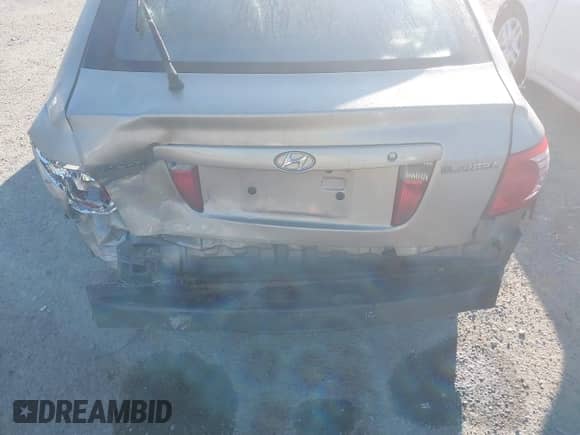 2005 Hyundai Elantra GLS with VIN KMHDN56D75U174380, listed as a IAAI auction lot 43175625 with 302,141 mi miles and . Bid and sale history available at DreamBid. Image 6.