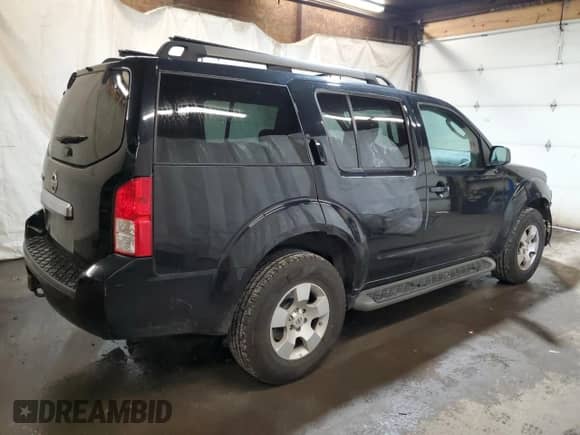 2011 Nissan Pathfinder LE z VIN 5N1AR1NB9BC619297, wystawiony jako Copart lot #89646605 z przebiegiem 175 886 mil mil oraz Szkoda całkowita • Salvage title. Historia ofert i sprzedaży dostępna na DreamBid. Obrazek 3.