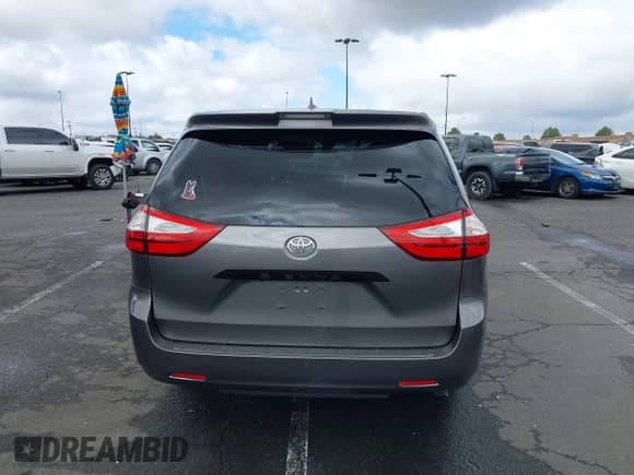 2019 Toyota Sienna L with VIN 5TDZZ3DCXKS966861, listed as a IAAI auction lot 41739828 with 64,305 mi miles and . Bid and sale history available at DreamBid. Image 16.