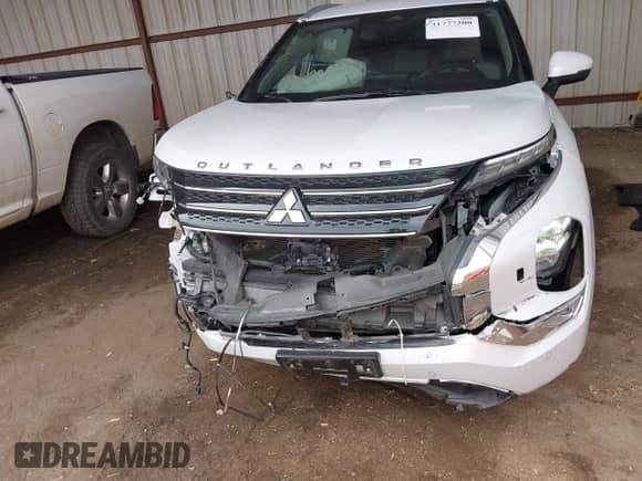 2023 Mitsubishi Outlander SEL with VIN JA4J4VA8XPZ037986, listed as a IAAI auction lot 41777200 with 49,445 mi miles and . Bid and sale history available at DreamBid. Image 6.