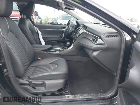 2019 Toyota Camry LE с VIN 4T1B11HK2KU833243, выставлен на аукционе IAAI как лот 42855313 с пробегом 128 404 миль миль и . История ставок и продаж доступна на DreamBid. Изображение 5.