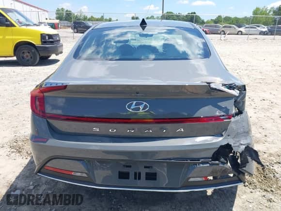 2020 Hyundai Sonata SE с VIN 5NPEG4JA2LH044931, выставлен на аукционе IAAI как лот 42136730 с пробегом 68 859 миль миль и . История ставок и продаж доступна на DreamBid. Изображение 16.