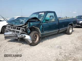 1997 Chevrolet Silverado 1500 z VIN 1GCEC14W0VZ161128, wystawiony jako Copart lot #64106494 z przebiegiem 232 205 mil mil oraz Szkoda całkowita • Salvage title. Historia ofert i sprzedaży dostępna na DreamBid. Obrazek 1.