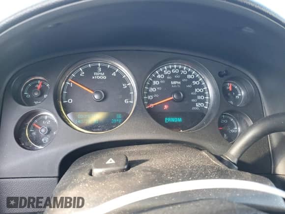 2010 Chevrolet Avalanche LS with VIN 3GNVKEE04AG229050, listed as a Copart auction lot 86075384 with 140,778 mi miles and Salvage title. Bid and sale history available at DreamBid. Image 9.